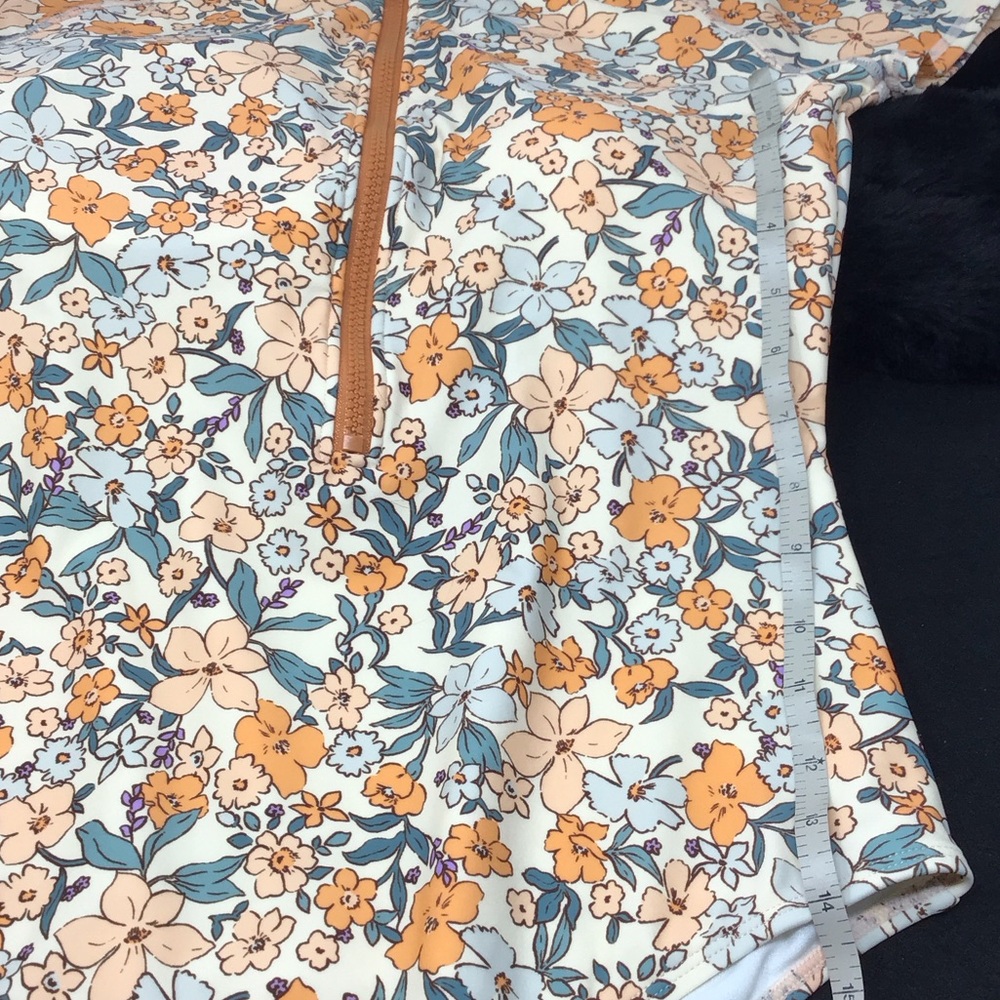 NWT Cupshe Floral One Piece Swimsuit - Orange and Cream size M - Picture 6 of 7